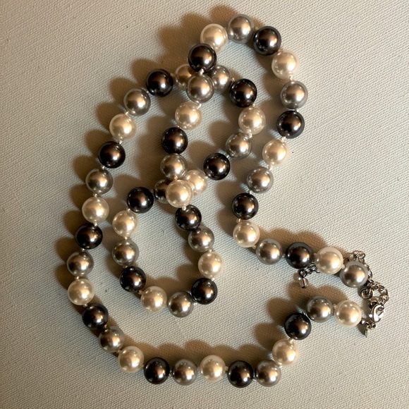 Vintage Jewelry - Grey and white faux pearl necklace long marked RMN